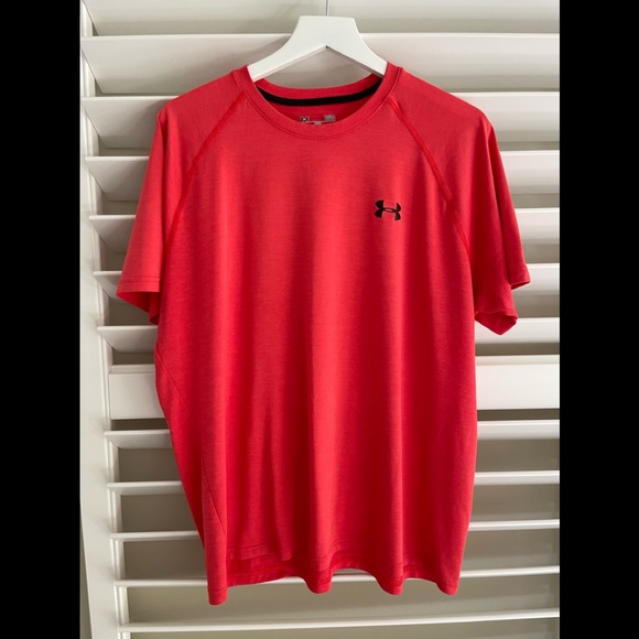 Under Armour Other - Under Armour T-shirt